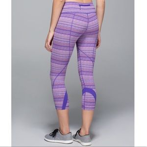 Lululemon Run: Inspire Crop II Space Dye Twist
